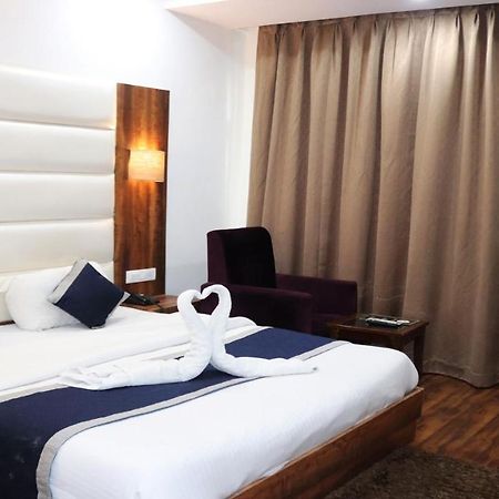 Hotel Ak Continental - Mcleodganj Dharamsala Zewnętrze zdjęcie
