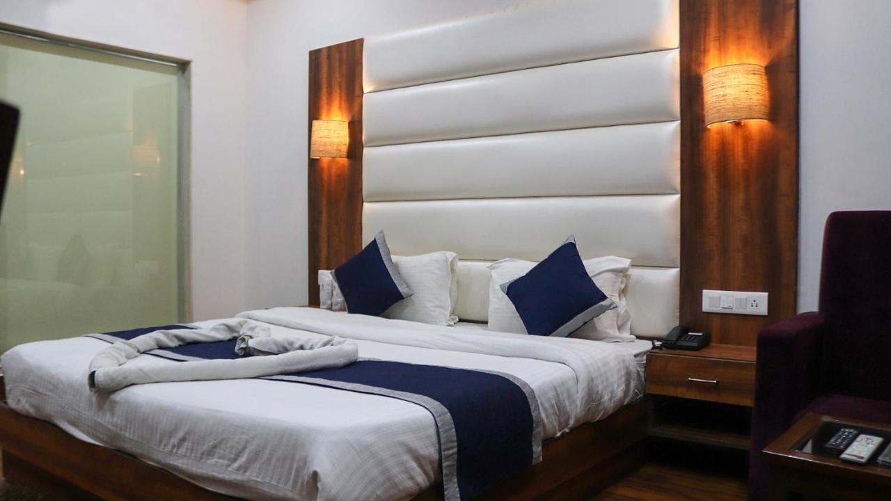 Hotel Ak Continental - Mcleodganj Dharamsala Zewnętrze zdjęcie
