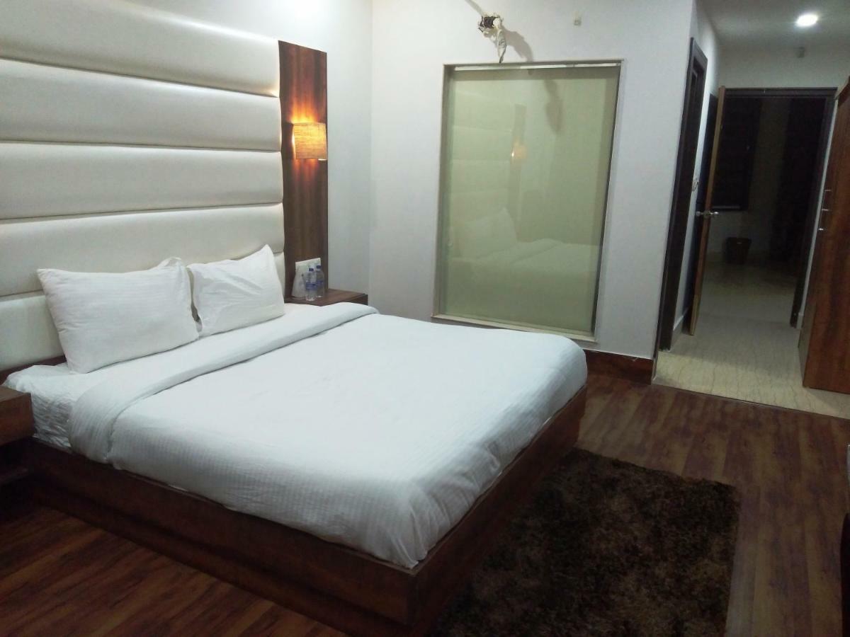 Hotel Ak Continental - Mcleodganj Dharamsala Zewnętrze zdjęcie
