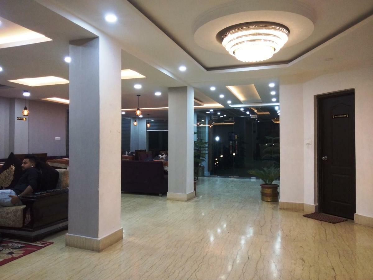 Hotel Ak Continental - Mcleodganj Dharamsala Zewnętrze zdjęcie