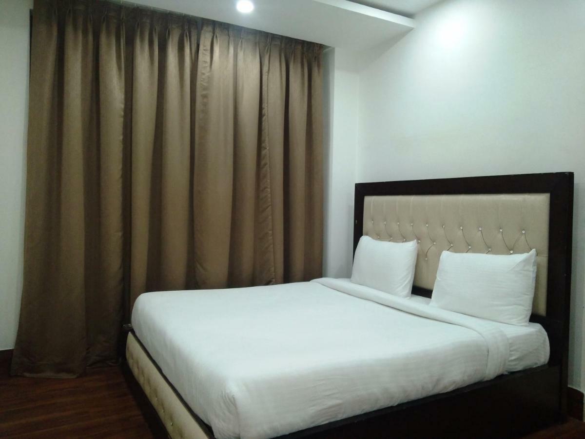 Hotel Ak Continental - Mcleodganj Dharamsala Zewnętrze zdjęcie
