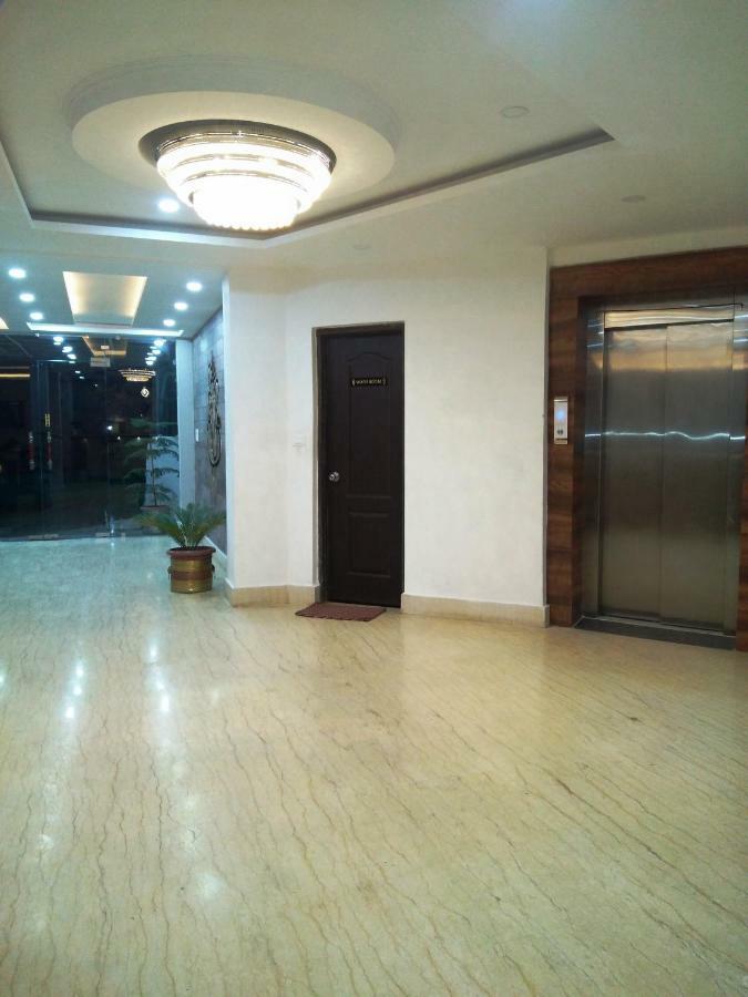 Hotel Ak Continental - Mcleodganj Dharamsala Zewnętrze zdjęcie